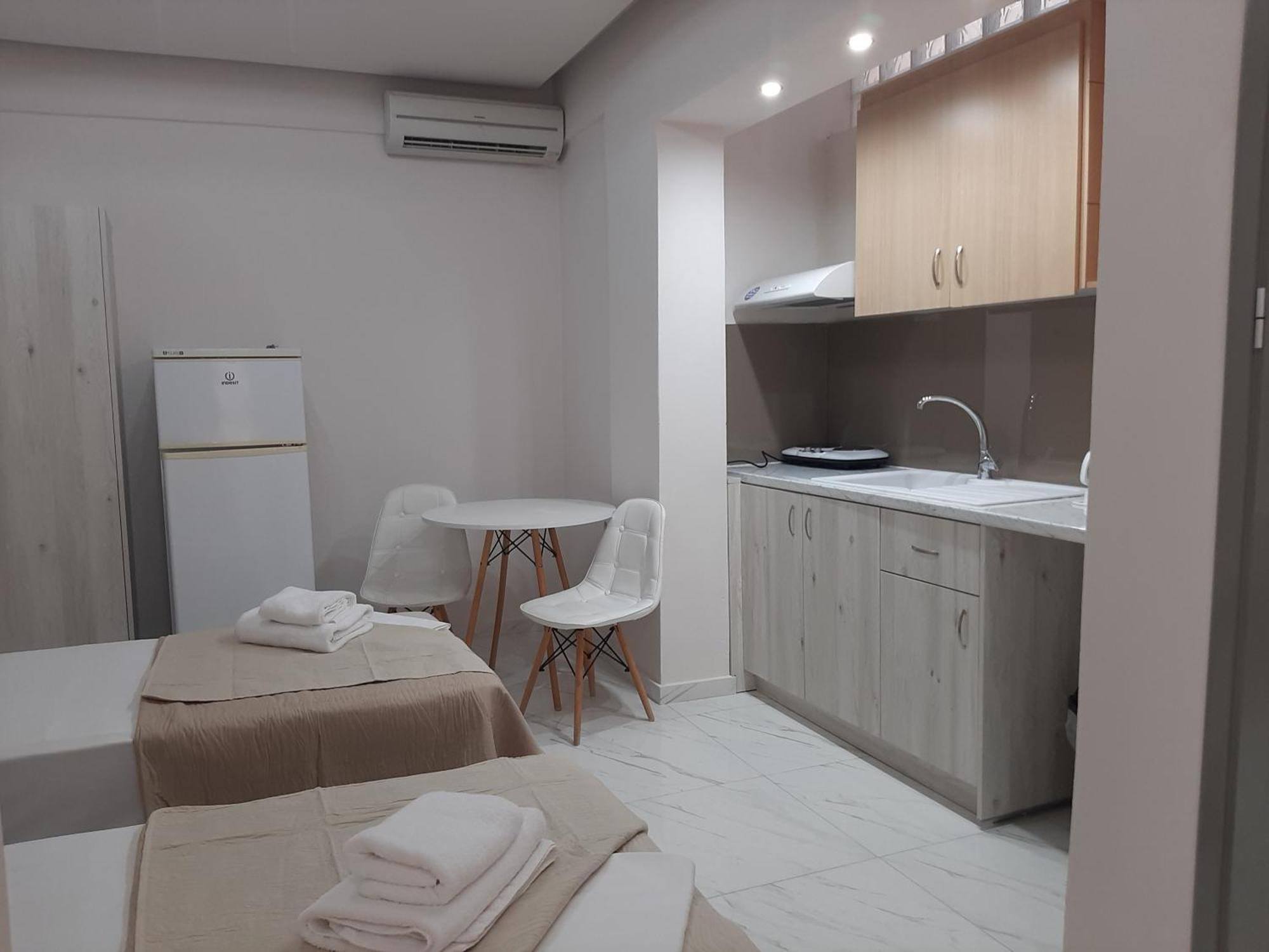 Sirena Apartments Agia Pelagia  Exterior photo
